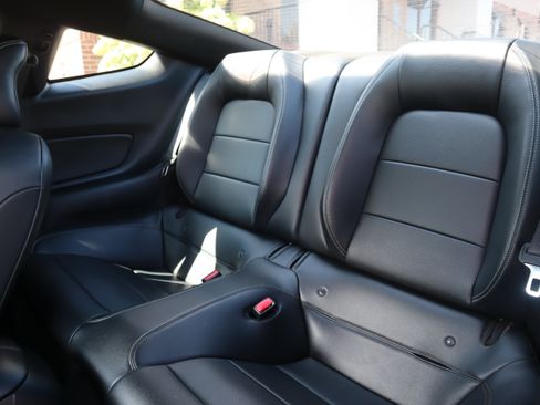 Used 2016 Ford Mustang GT RWD image 24