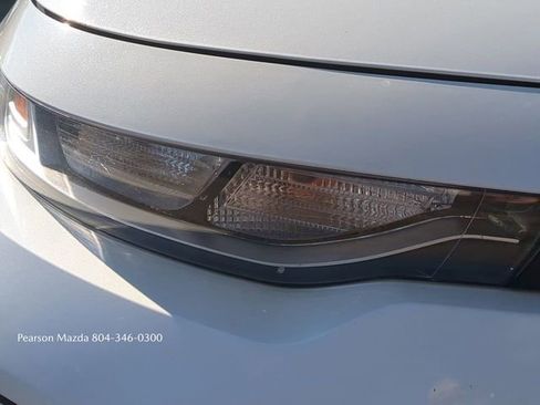 Used 2022 Kia Soul LX image 10