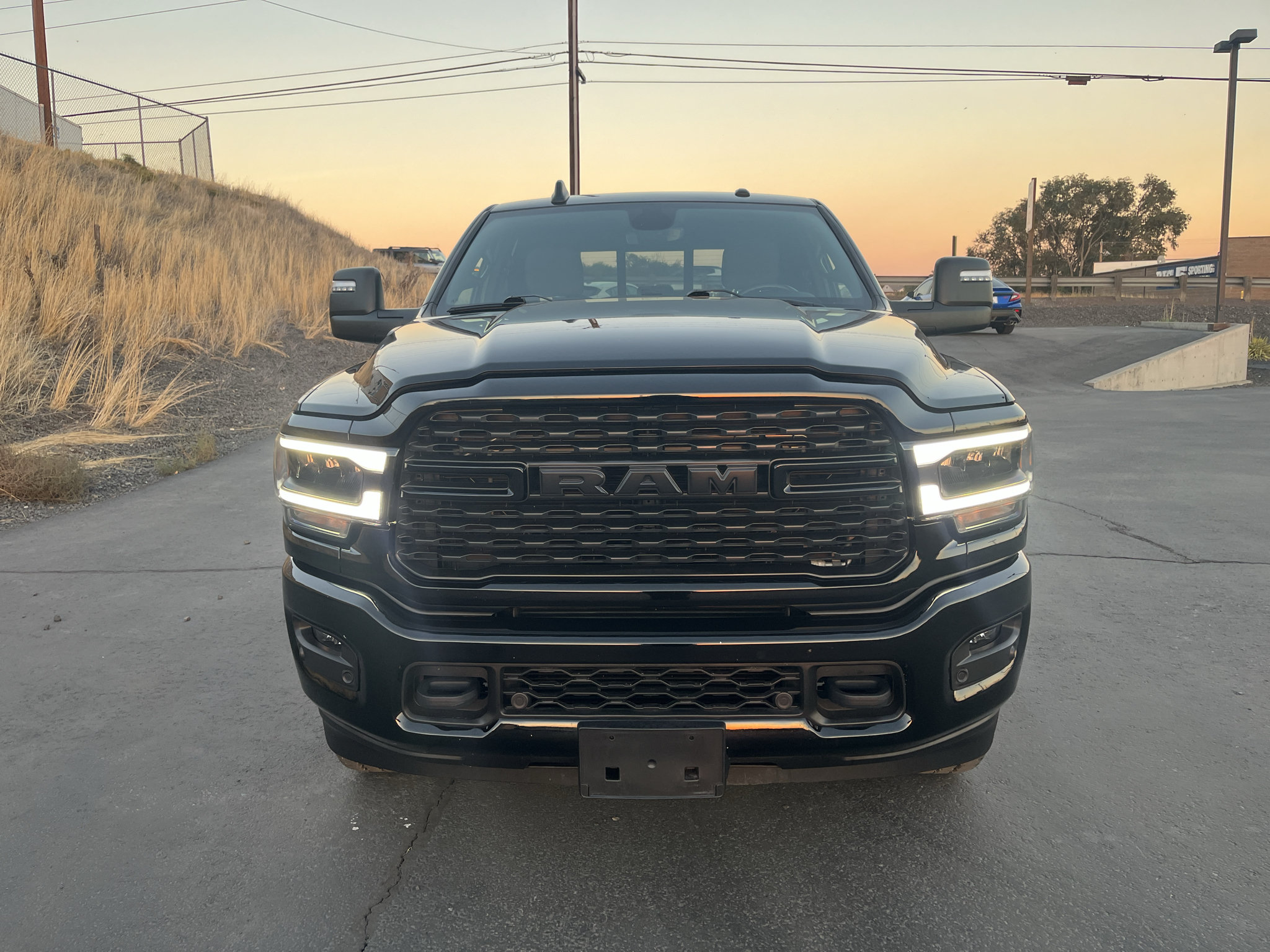 Used 2024 RAM 3500 Big Horn w/ Night Edition AWD/4WD image 2