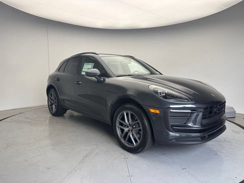 Used 2026 Porsche Macan Turbo AWD/4WD image 24