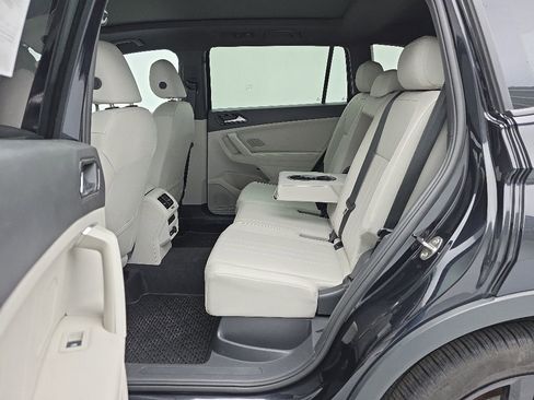 Used 2024 Volkswagen Tiguan SE R-Line AWD/4WD image 39