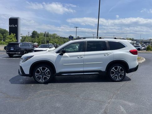 Certified 2026 Subaru Ascent Limited AWD/4WD image 3