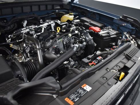 New 2025 Ford Bronco Outer Banks w/ Sasquatch Package AWD/4WD image 20