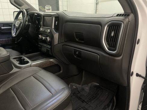 Used 2021 GMC Sierra 1500 Denali w/ Denali Premium Package image 24