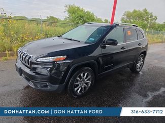 Used 2018 Jeep Cherokee Limited image 1