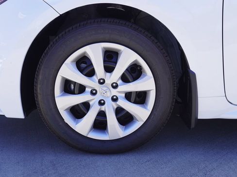 Certified 2026 Toyota Corolla LE FWD image 20