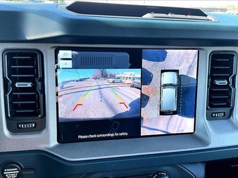 Used 2024 Ford Bronco Outer Banks image 20