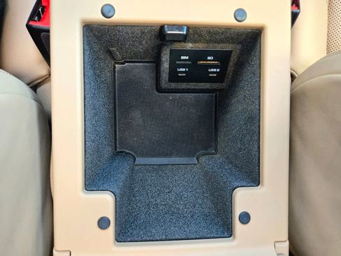 Used 2020 Porsche Macan S image 38