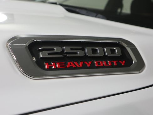 Used 2022 RAM 2500 Big Horn image 32