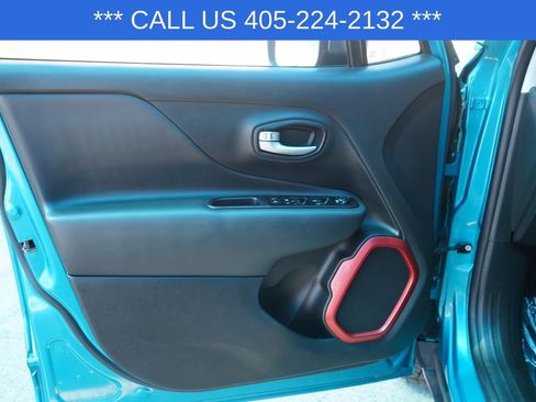 Used 2020 Jeep Renegade Trailhawk w/ Cold Weather Group AWD/4WD image 19