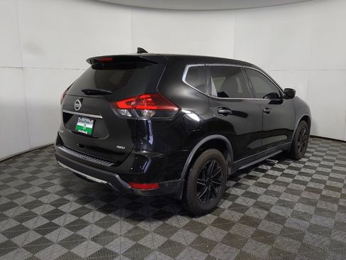 Used 2020 Nissan Rogue S AWD/4WD image 10