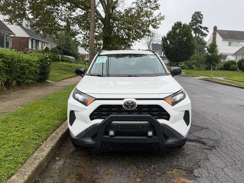 Used 2020 Toyota RAV4 LE w/ All Weather Liner Package AWD/4WD image 3