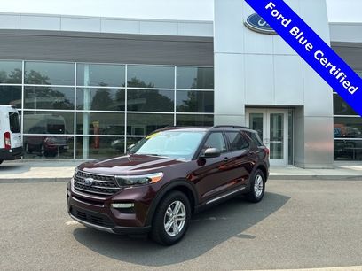 Certified 2022 Ford Explorer XLT w/ Equipment Group 202A