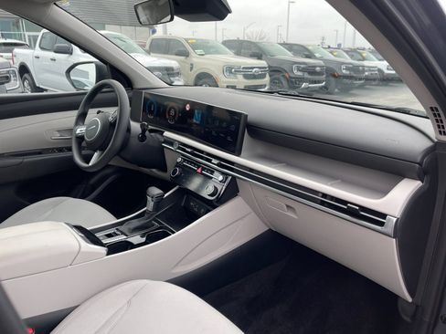 Used 2026 Hyundai Tucson SEL image 19