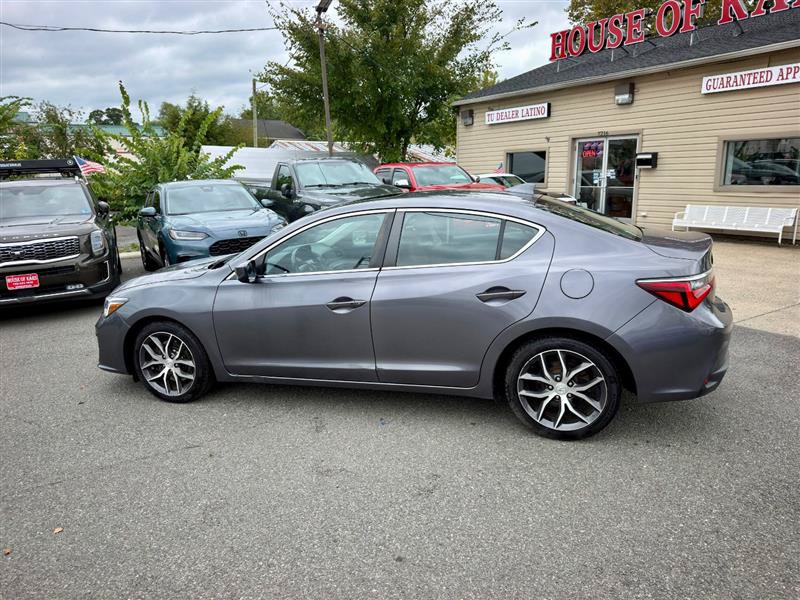 Used 2022 Acura ILX w/ Premium Package FWD image 2