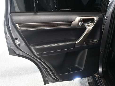 Used 2021 Lexus GX 460 Premium AWD/4WD image 26