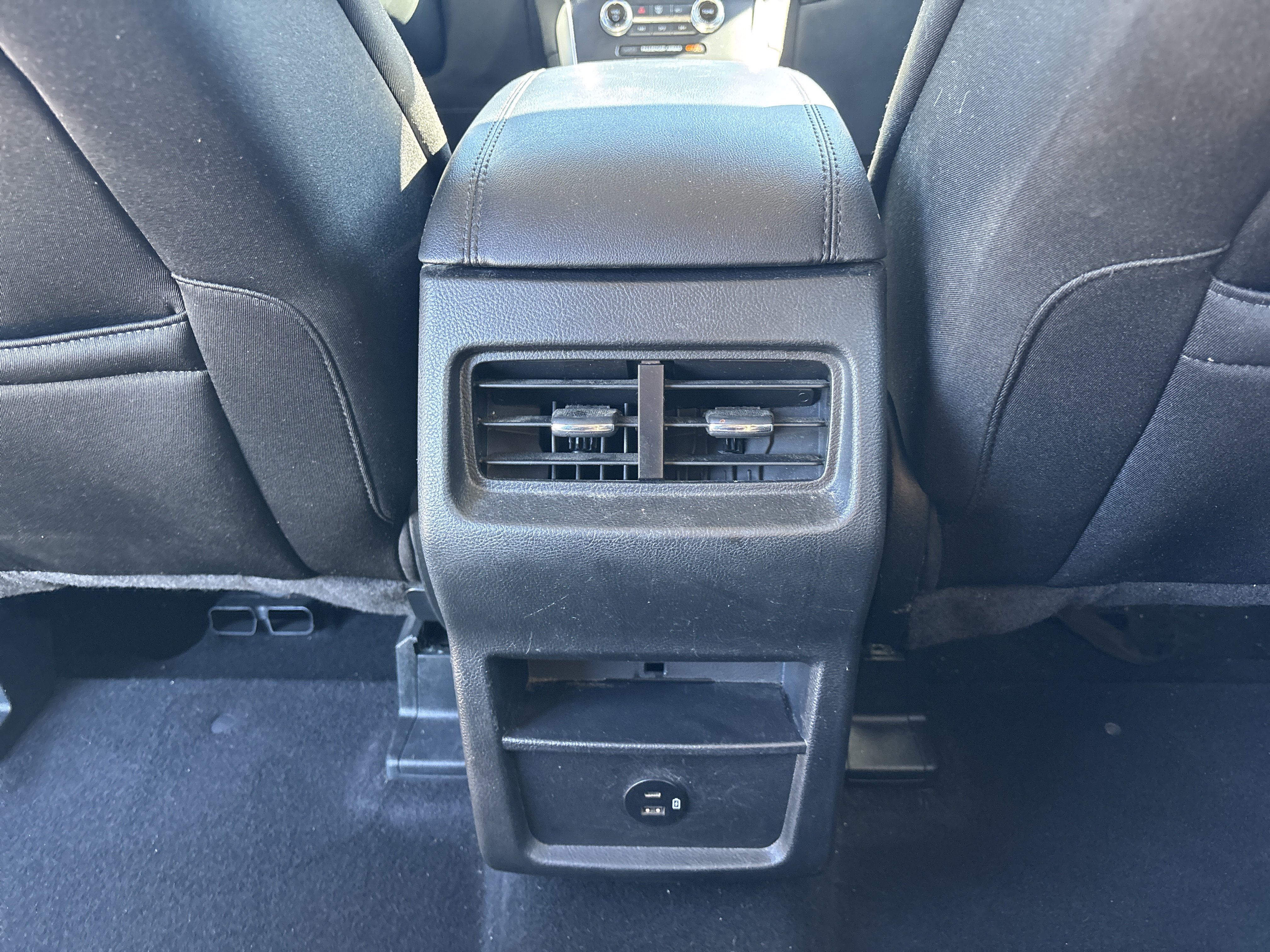 Used 2022 Ford Edge SE AWD/4WD image 17