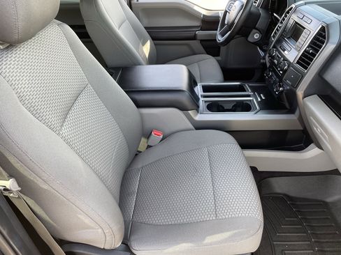 Used 2016 Ford F150 XLT w/ Equipment Group 301A Mid image 10