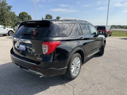 Certified 2023 Ford Explorer Limited w/ Equipment Group 301A AWD/4WD image 9