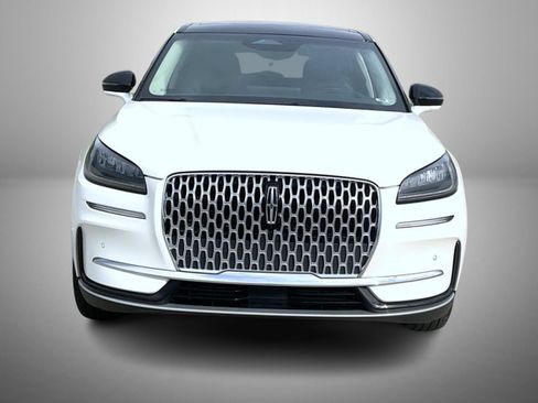 Used 2023 Lincoln Corsair AWD w/ Equipment Group 102A image 2