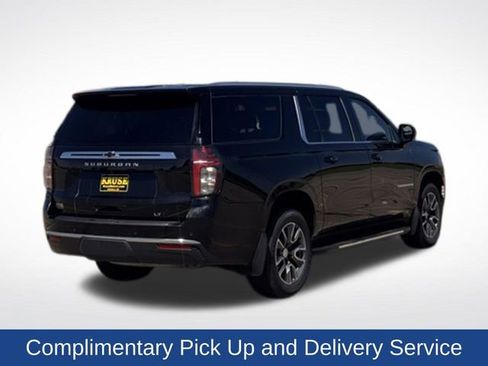 Used 2022 Chevrolet Suburban LT w/ Max Trailering Package AWD/4WD image 3