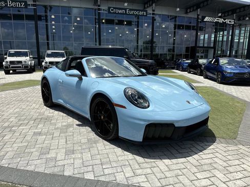 Used 2026 Porsche 911 Targa 4 GTS AWD/4WD image 7
