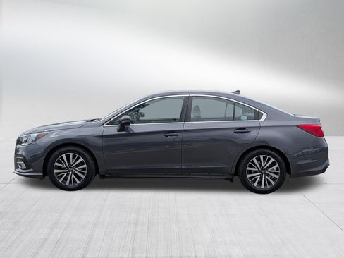 Used 2016 Subaru Legacy 2.5i Premium w/ Popular Package #2 AWD/4WD image 4