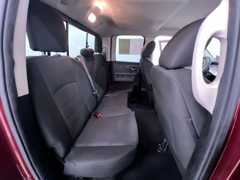 Used 2019 RAM 1500 Warlock AWD/4WD image 34