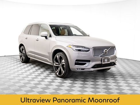 Used 2024 Volvo XC90 B6 Ultimate AWD/4WD image 8