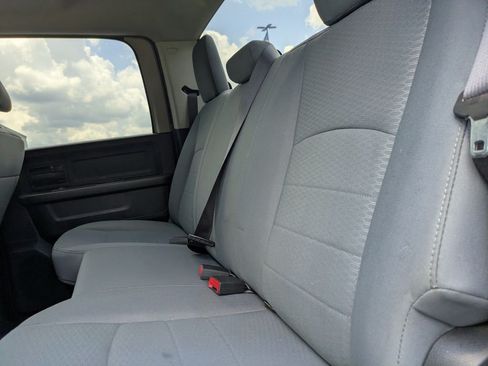 Used 2018 RAM 1500 Express w/ Express Value Package RWD image 14