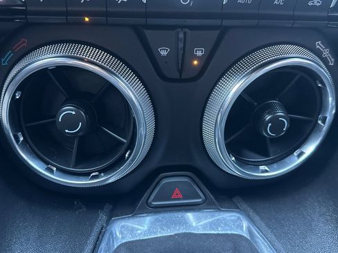 Used 2018 Chevrolet Camaro SS image 53