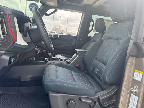 New 2026 Ford Bronco Heritage Edition AWD/4WD image 17