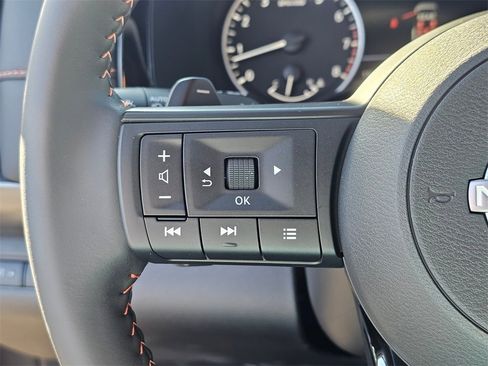 New 2025 Nissan Pathfinder Rock Creek image 36