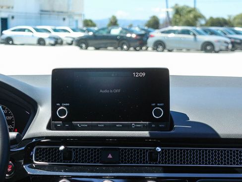 Certified 2025 Honda Civic Sport image 15