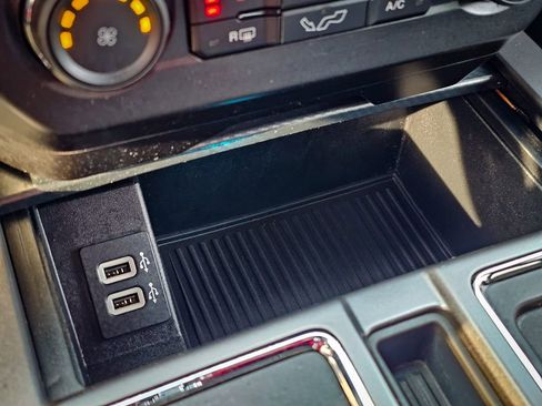 Used 2019 Ford F150 XLT w/ Equipment Group 302A Luxury image 27