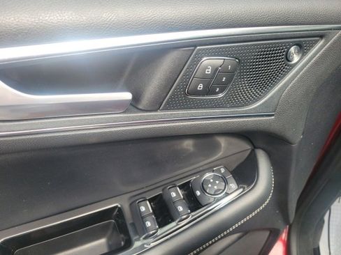 Used 2019 Ford Edge ST w/ Cold Weather Package image 15