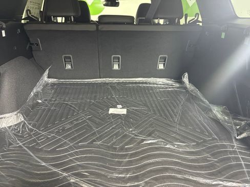 New 2026 Subaru Outback Limited XT image 25