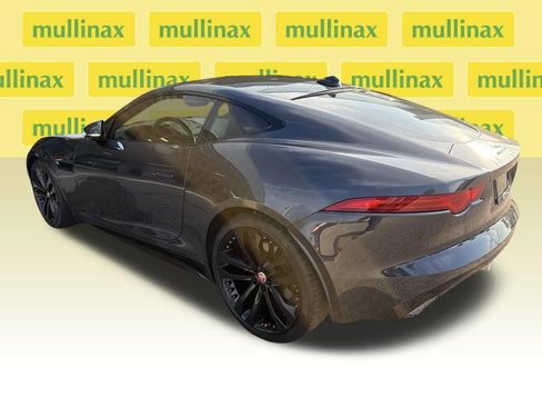Used 2017 Jaguar F-TYPE S RWD image 8