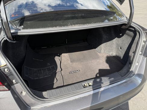 Used 2020 Nissan Versa SV image 21