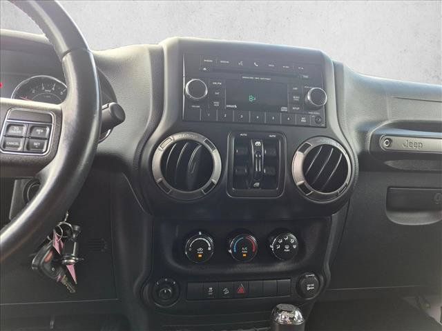 Used 2016 Jeep Wrangler Unlimited Sport AWD/4WD image 15