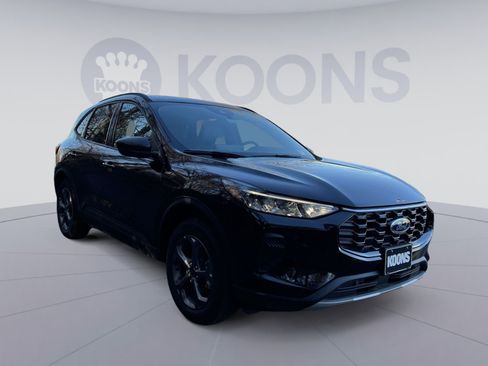 New 2025 Ford Escape ST-Line w/ Tech Pack #1 image 10