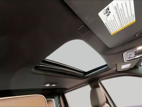 Used 2024 GMC Sierra 1500 Denali w/ Denali Reserve Package image 19