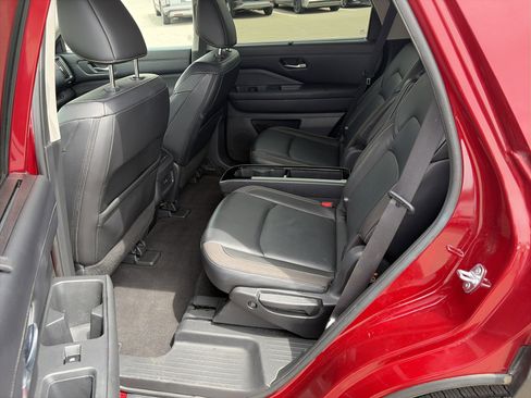 Used 2023 Nissan Pathfinder SL w/ SL Premium Package AWD/4WD image 22