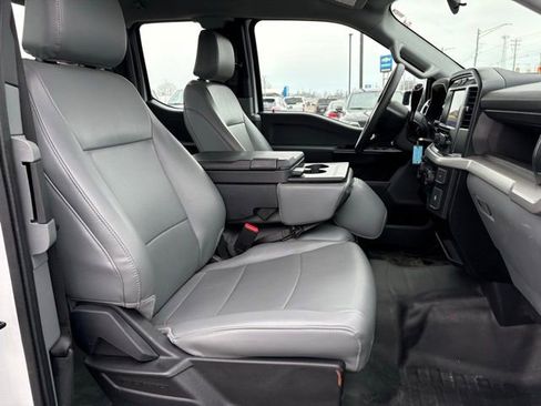 Used 2023 Ford F150 XL w/ Trailer Tow Package image 11