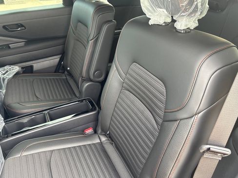 New 2026 Nissan Pathfinder Rock Creek image 22