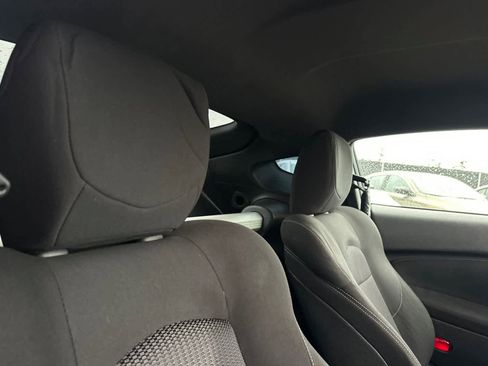 Used 2016 Nissan 370Z Coupe image 17