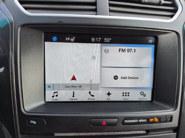 Used 2017 Ford Explorer XLT w/ Equipment Group 202A AWD/4WD image 39