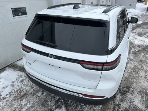 Certified 2022 Jeep Grand Cherokee Limited 4xe image 5