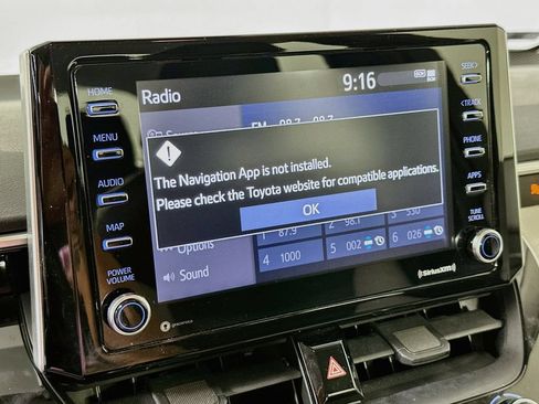 Used 2021 Toyota Corolla LE w/ Carpet Mat Package (TMS) FWD image 14