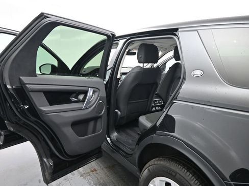 Used 2021 Land Rover Discovery Sport S image 16